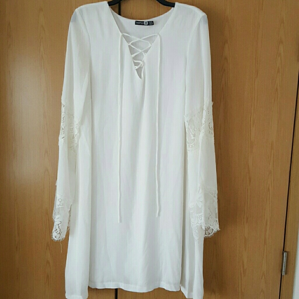 Plus White Lace Panelled Flute Sleeve Dress
